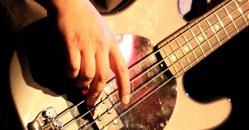 Les 10 MEILLEURS GROOVES de BASSE de tous les temps 