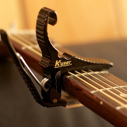 Comment utiliser un capo ?