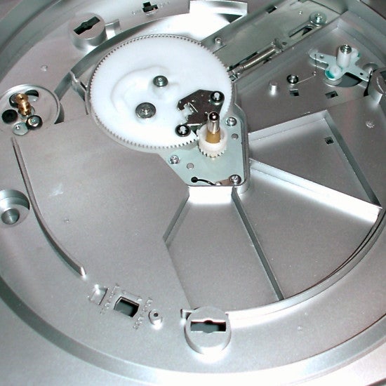 5. Quelle est la meilleure platine : entraînement direct ou par courroie ?