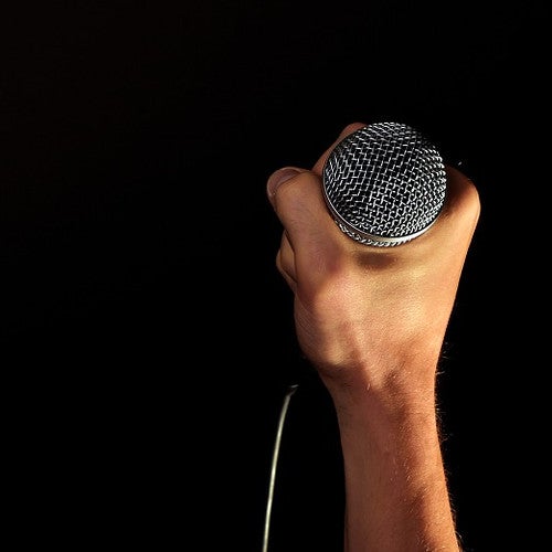 Puis-je utiliser un micro pour instrument en tant que micro de chant ?